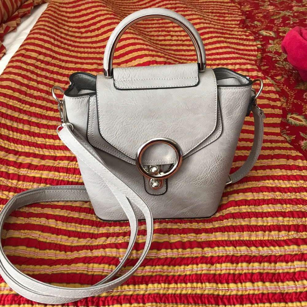 Gray shoulder bag/backpack